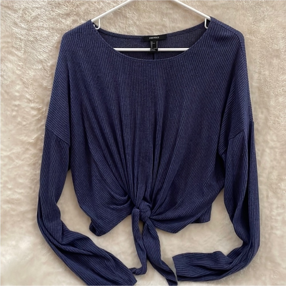NWOT Forever 21 Soft Corduroy Swester